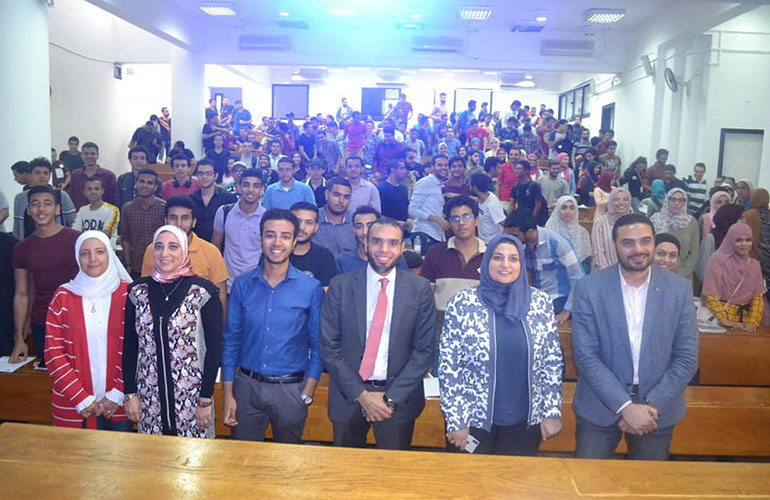 High demand from computer students for their participation in Huawei Egypt lecture on the global competition for information and communication technology