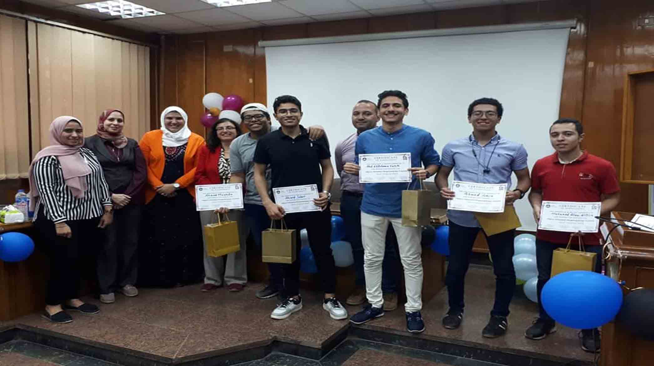 ختام مسابقة (جافا) بمشاركة 13 فريق من طلاب حاسبات عين شمس