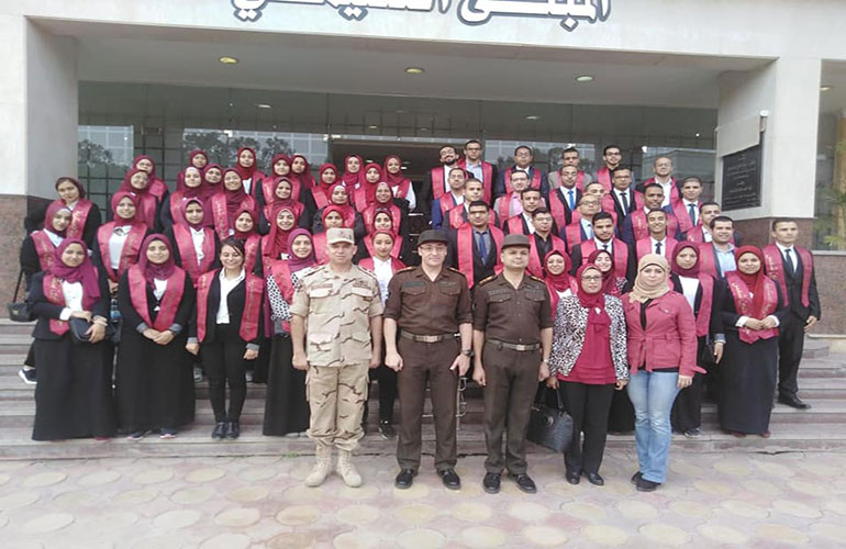 زيارة وفد جامعة عين شمس لكلية الطب بالقوات المسلحة