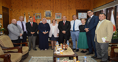 زيارة سفيرة فنلندا في مصر لكلية التربية جامعة عين شمس