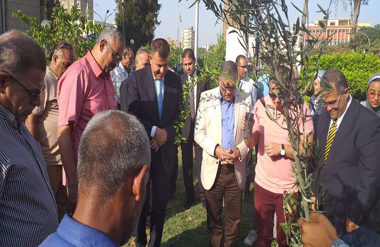 Launching of "Hangamlha" initiative at Ain Shams University