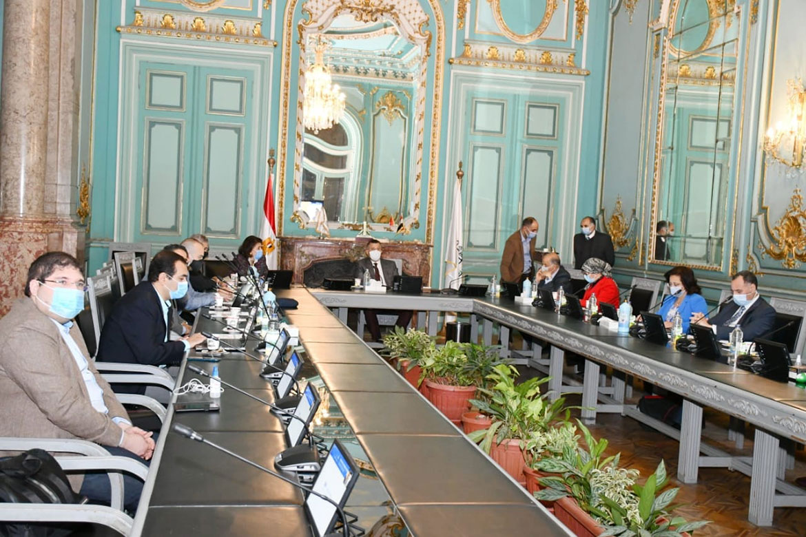 The university president inaugurates the 2020 China-Egypt Cooperation Forum in Science and Technology