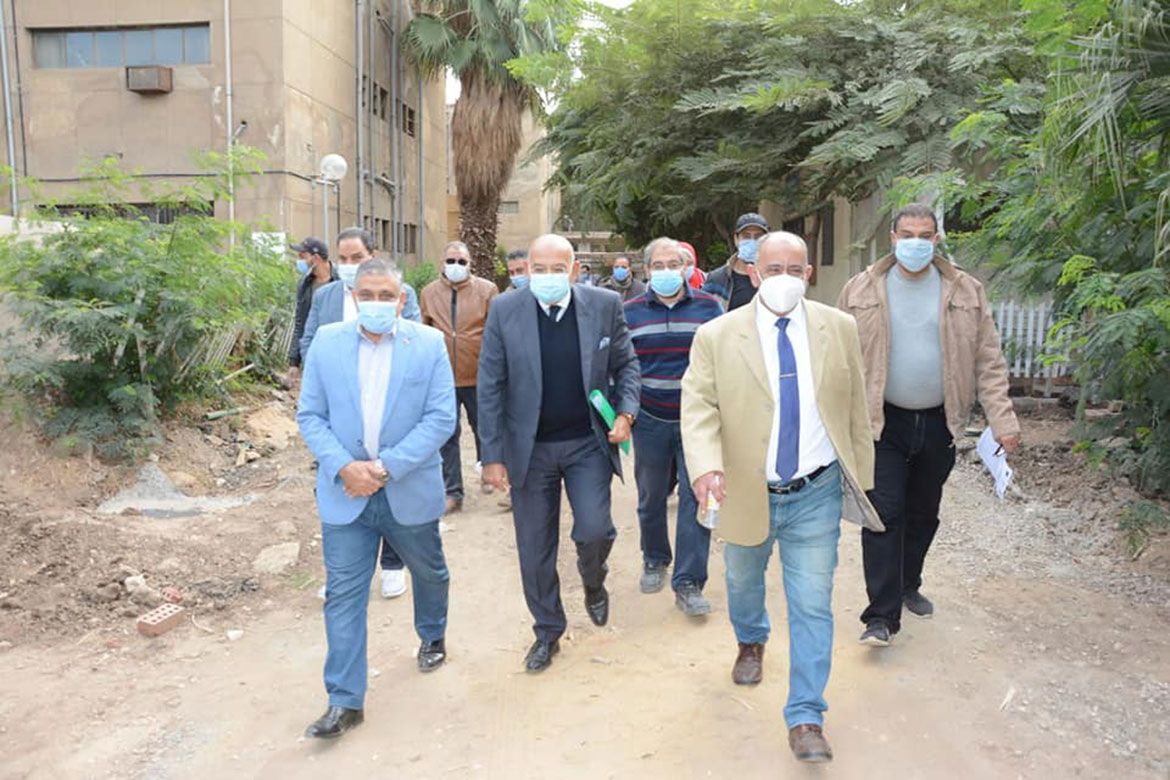 An inspection tour of the Vice President for Community Service and Environmental Development at the College of Agriculture