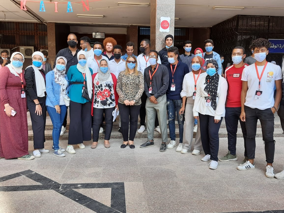 A large student turnout for the free book Fair at the Faculty of Arts