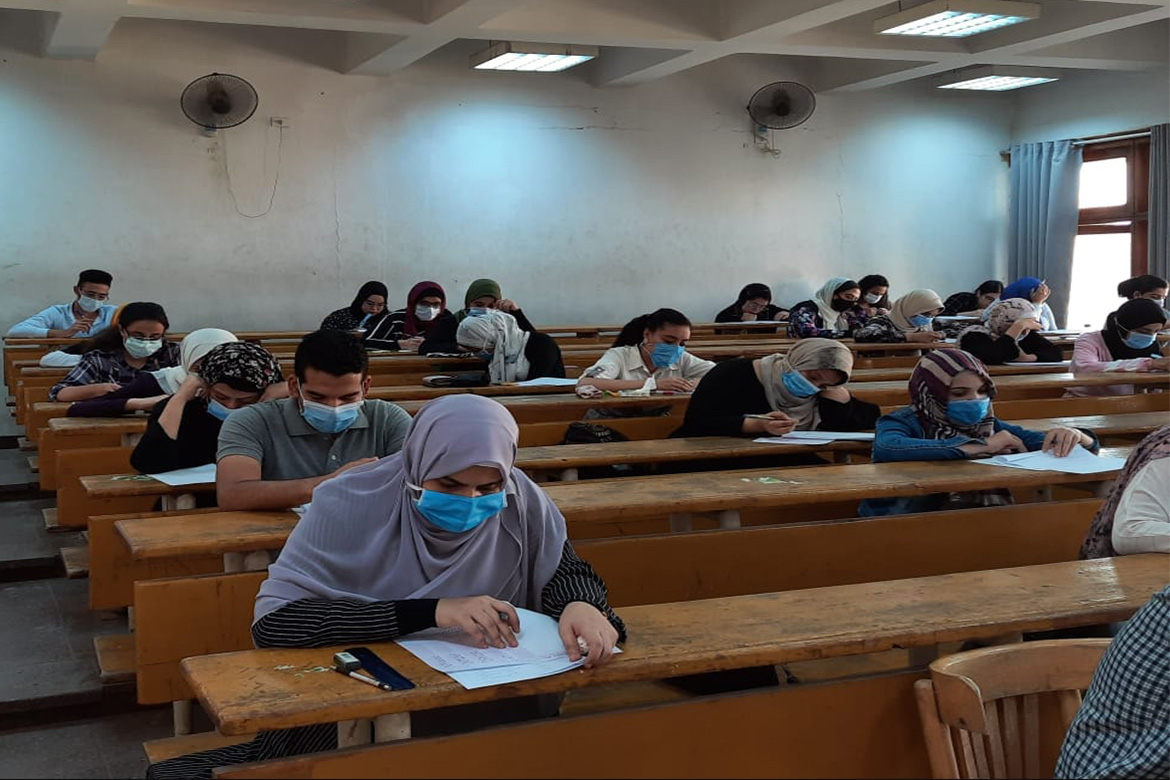 Continuation of the summer semester exams at the Faculty of Arts amid precautionary measures