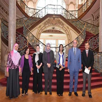 A joint cooperation protocol between the Faculty of Education and the Egyptian National Committee for Education, Science and Culture at UNESCO