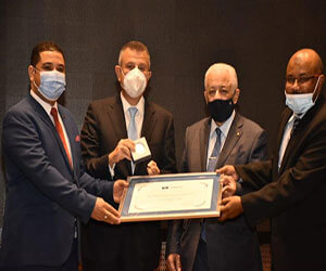 Ain Shams University receives The UNESCO Confucius Prize for Literacy for the year 2021