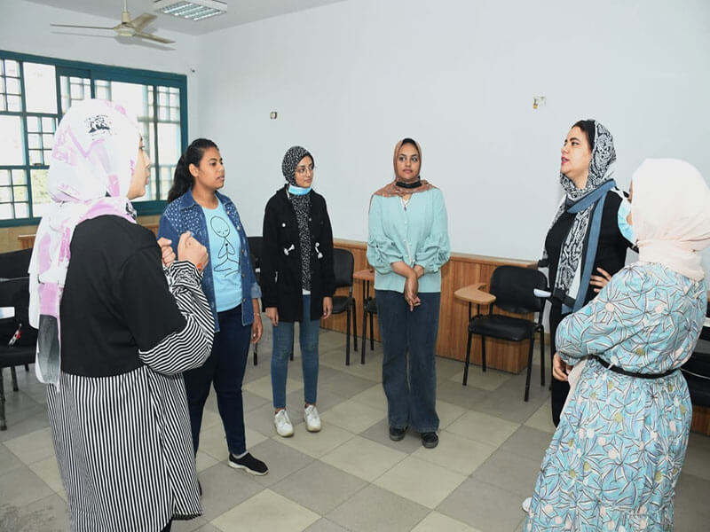 A workshop to train female students on how to defend oneself at the Faculty of Archeology