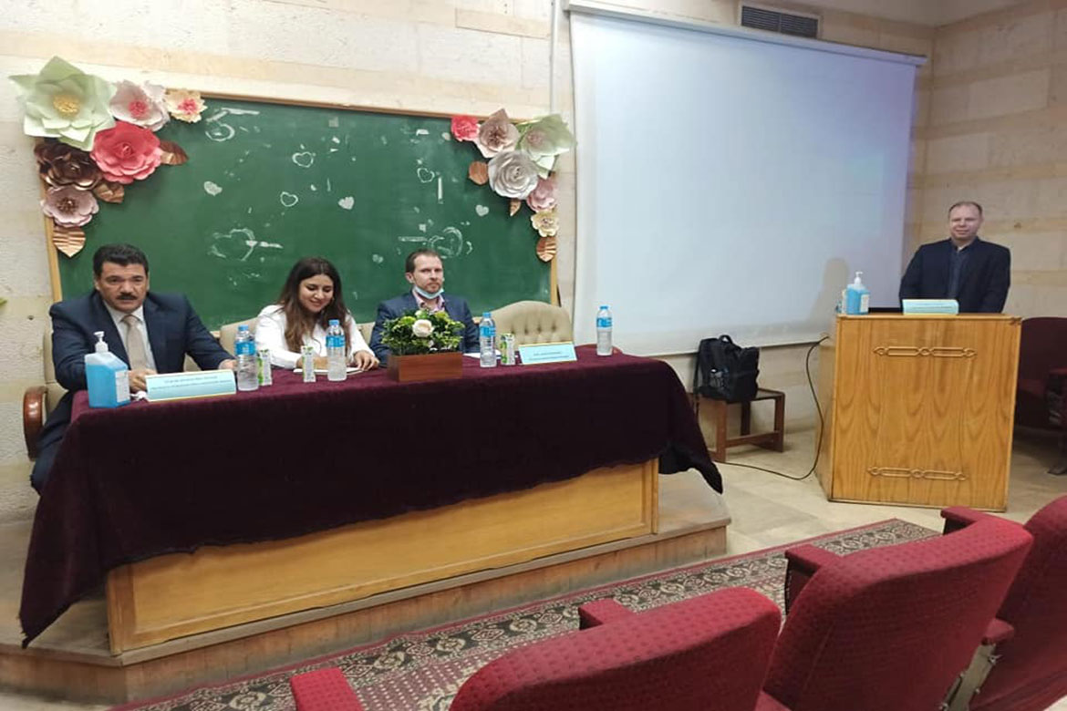 Interactive session in the Faculty of Pharmacy at Ain Shams University in cooperation with Egyptian Knowledge Bank