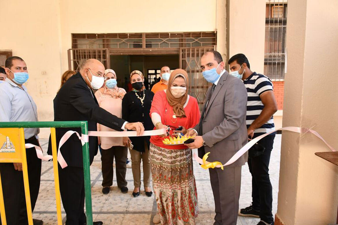 The launch of the first charitable exhibition of the Faculty of Science, Ain Shams University