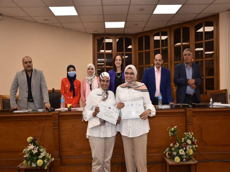 Egyptian newspaper editors praise the press of Department of Communication and Media Sciences, class of 2021, Faculty of Art