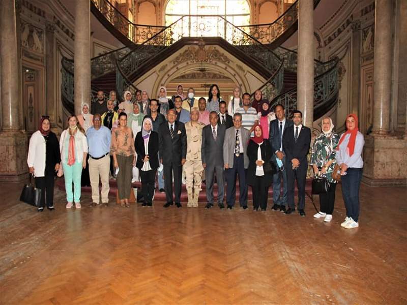 A high-level delegation of community service and environmental development vice deans and faculty staff on a field to the administrative capital