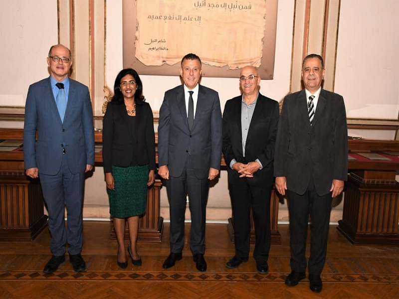 https://www.asu.edu.eg/5192/news/the-president-of-ain-shams-university-receives-a-delegation-from-the-american-arizona-state-university-to-promote-joint-cooperation