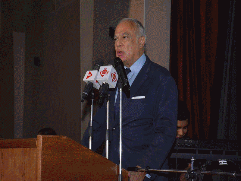The President of Ain Shams University and his vices inaugurate the Talaat Harb Theater at the Faculty of Specific Education after its renovation