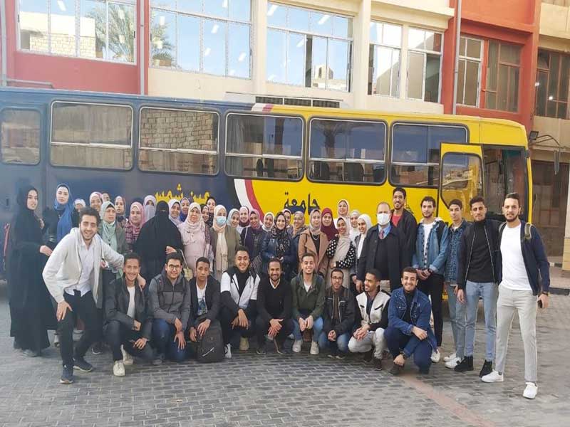 Students of the Faculty of Education in a visit to the scientific exploratory city