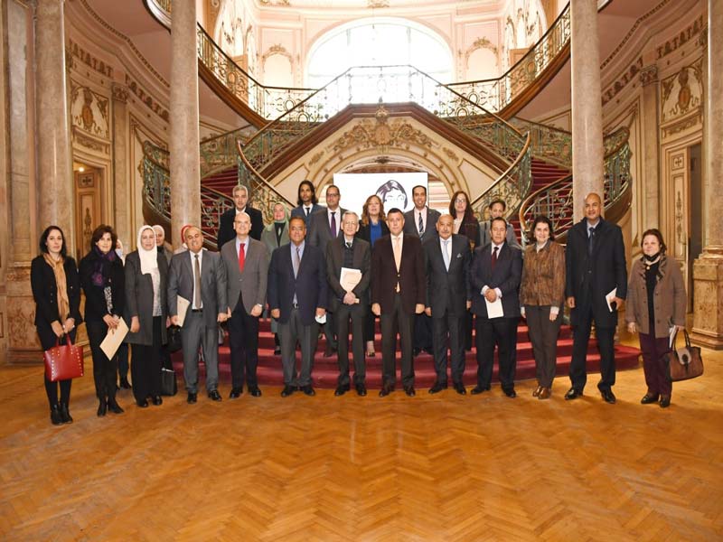 The French ambassador in Cairo signs a cooperation protocol between the French Institute and Ain Shams University