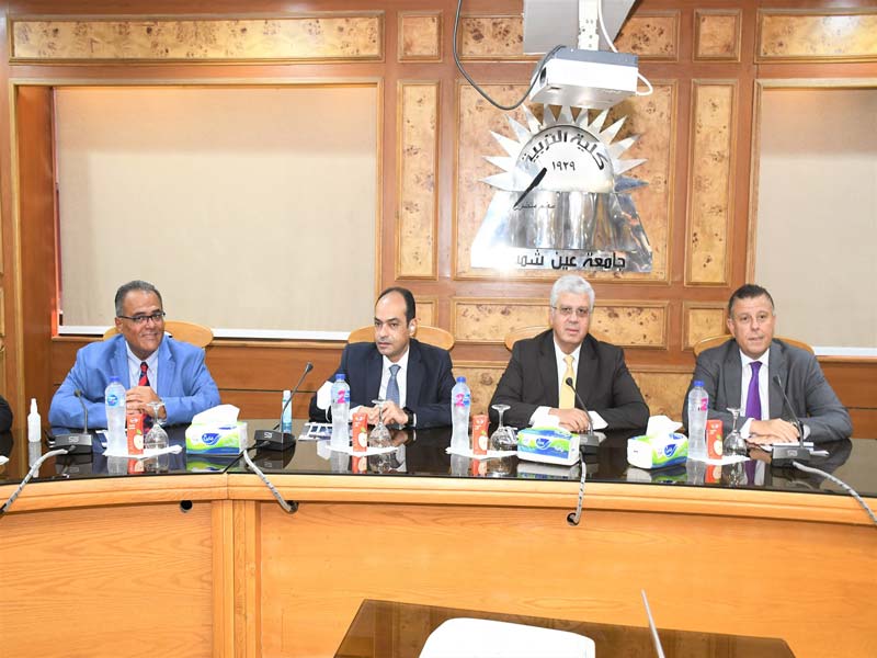 The Minister of Higher Education chairs the meeting of the Supreme Council for Education and Student Affairs at Ain Shams University
