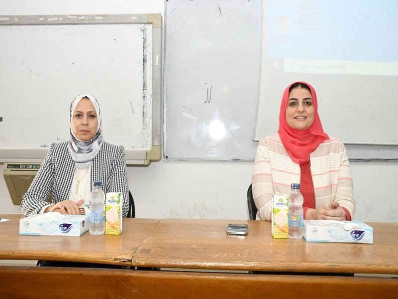 A general lecture for students of the Faculty of Computer and Information Sciences entitled Climate Change, Carbon Footprint and the University's Efforts to Transform into a Green University