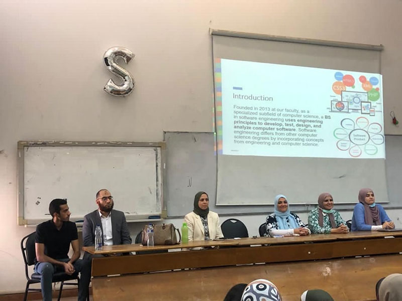 An introductory meeting for students about the new, specialized, distinguished programs  and the international partnerships in the Faculty of Computer and Information Sciences for the new academic year