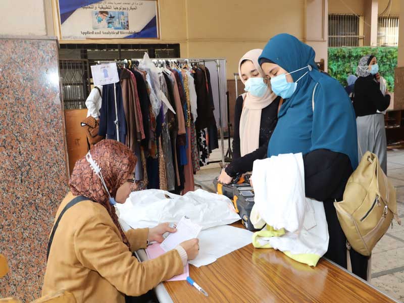 Great turnout for the clothing exhibition at the Faculty of Science