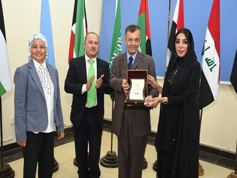 The participation of representatives of sister Arab countries in the ceremony honoring foreign students at the Faculty of Education