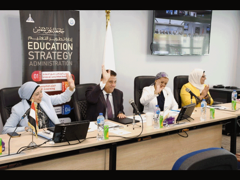 رئيس جامعة عين شمس يوقع اتفاقية لإطلاق مشروع تمكين مؤسسات التعليم العالي للتعليم والتعلم الرقمي في مصر