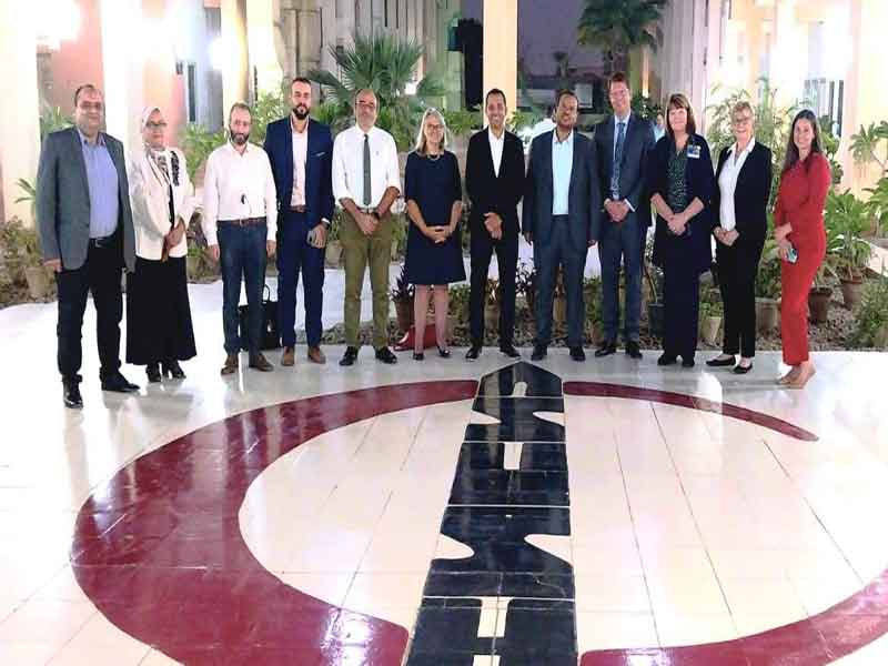 لمستشفى عين شمس التخصصي Mayo Clinic  زيارة فريق من