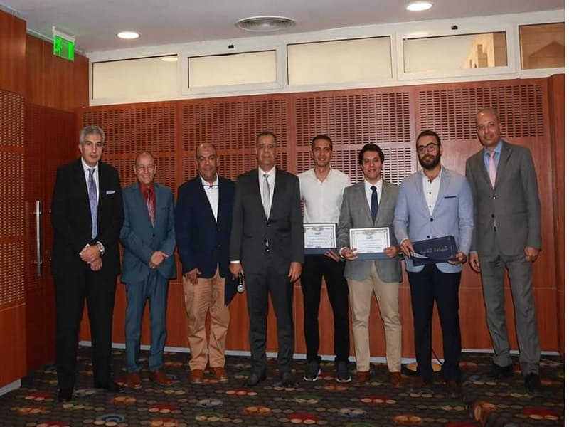 تكريم مجلس كلية الهندسة جامعة عين شمس لفريق الكلية المشارك في مسابقة بعنوان Carbon Neutral Renewable Energy Engineering Technology