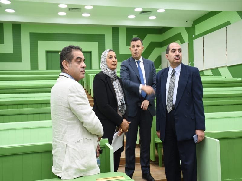 The President of Ain Shams University inaugurates the Hegazy and Helal amphitheaters at the Faculty of Science after the renovation