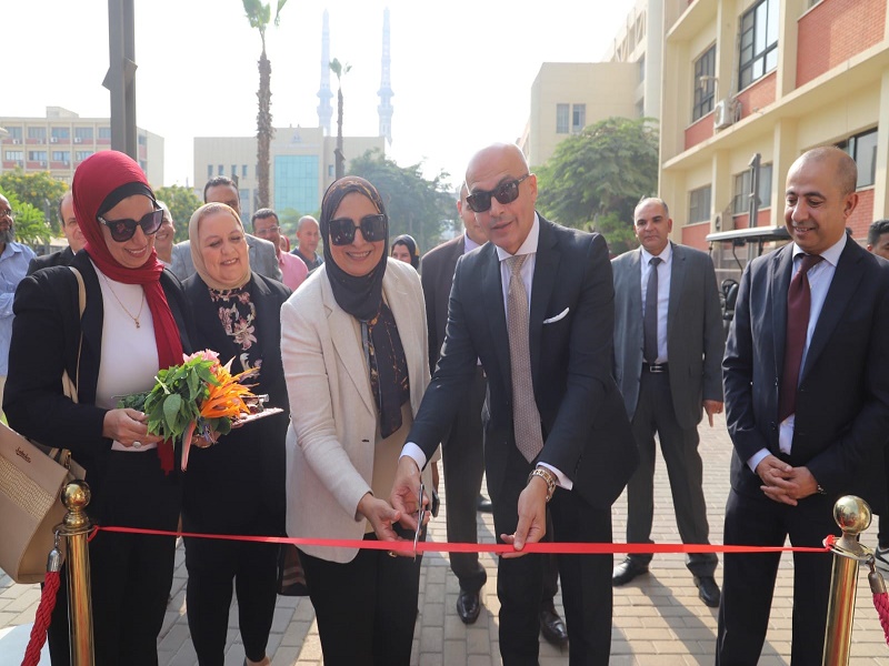 During the opening of the faculties' products marketing exhibition