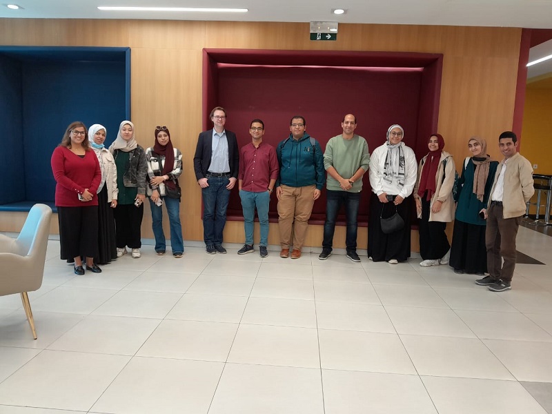 In cooperation with the Technical University of Berlin, a lecture on energy and water chains and the role of energy efficiency and rationalization in seawater desalination at Ain Shams University