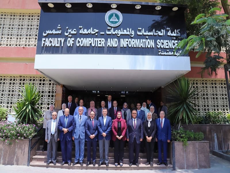 The Board of the Faculty of Computer and Information Sciences at Ain Shams University honors the president and vice presidents of the university