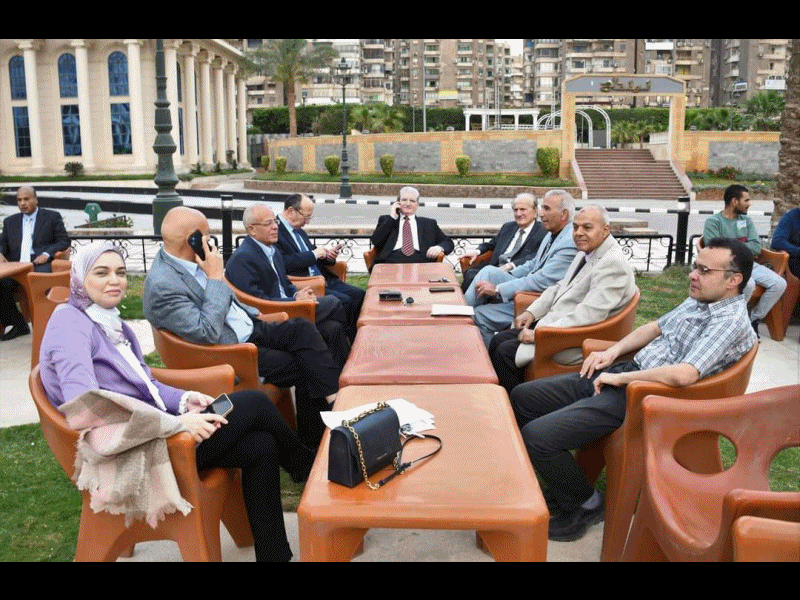 حقوق عين شمس تعقد مجلسها وتنظم حفل إفطارها السنوي بدار الدفاع الجوي