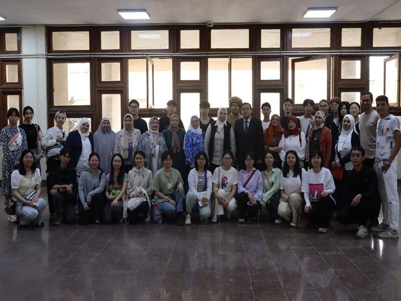 The Faculty of Al-Alsun receives some Chinese students from Guangdong University of Foreign Studies to study the Arabic language at the faculty