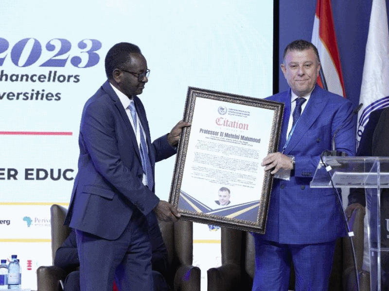 The President of Ain Shams University receives the Ambassador of Higher Education Award in North Africa at the Conference of the Association of African Universities