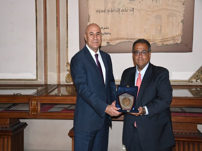 Today... the ceremony of awarding the first Medal of Honor to Prof. Abdel-Fattah Saoud, Vice President of Ain Shams University for Education and Students from the Supreme Committee of the Uruk International Award