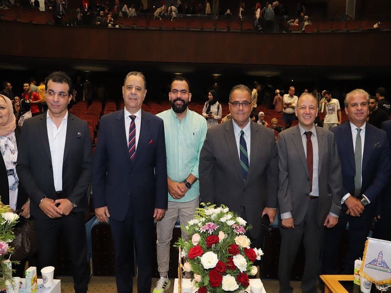 In the presence of the Vice President for Education and Student Affairs... The "Students for Egypt" family organizes a symposium under the slogan "Youth and the Future..."Maak Fi El-seka" by the broadcaster Khaled Alish