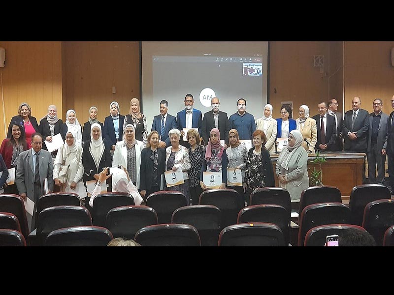 The Dean of the Faculty of Al-Alsun honors 32 faculty staff who won local and international awards during the period 2019-2022