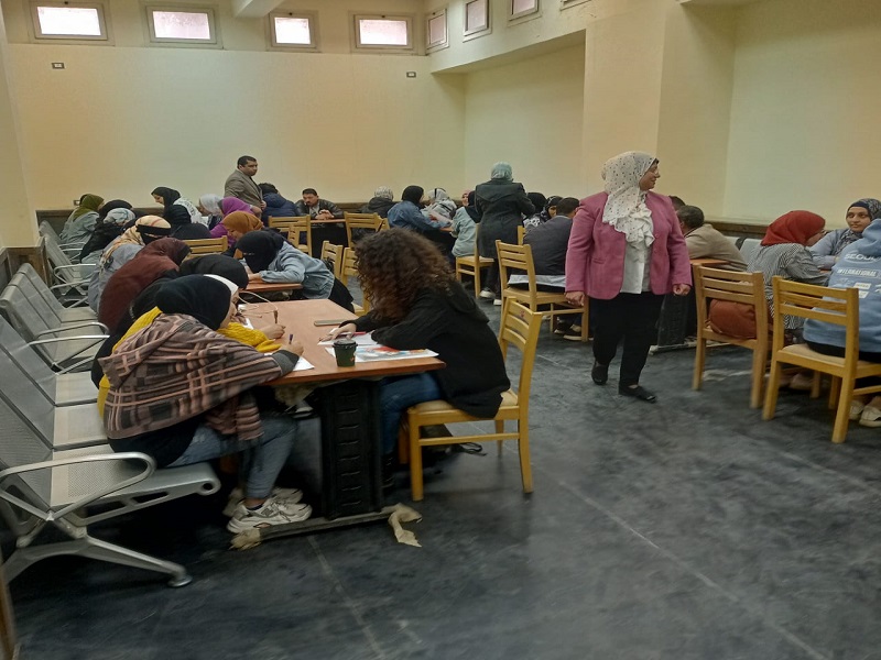 The education sector and students complete support for the national project for literacy eradication under the slogan "A decent life without illiteracy" on Friday and Saturday