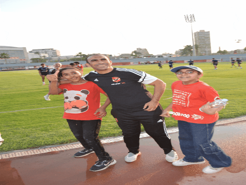 The visit of the children of the People with Special Needs Care Center at the Faculty of Graduate Studies for Childhood Al-Ahly club team