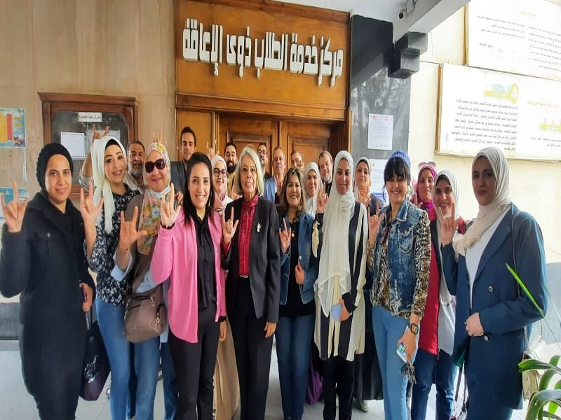 A training workshop on sign language to enable administrators and faculty members at the university to communicate with the deaf and hard of hearing