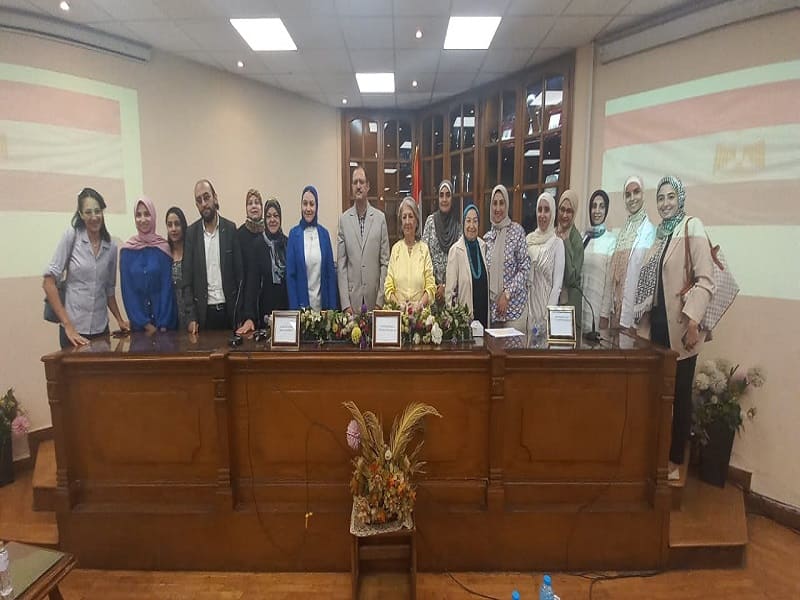 The Faculty of Arts organizes a symposium entitled: October Victory and Egyptian Family Values