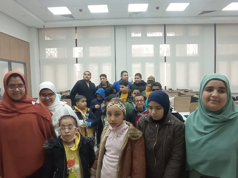 A course in the use of computers for students of the Cairo educational district of Al-Azhar who are blinds and visually impaired at the Faculty of Arts