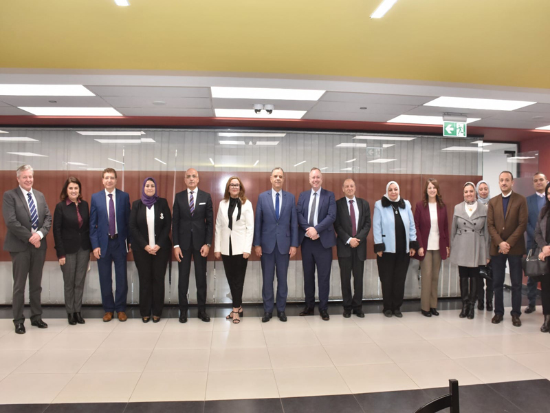 The President of Ain Shams University receives a delegation from the University of East London