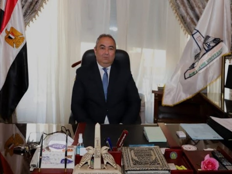 تجديد تعيين السيد أحمد لاشين أمينًا عامًا لجامعة عين شمس