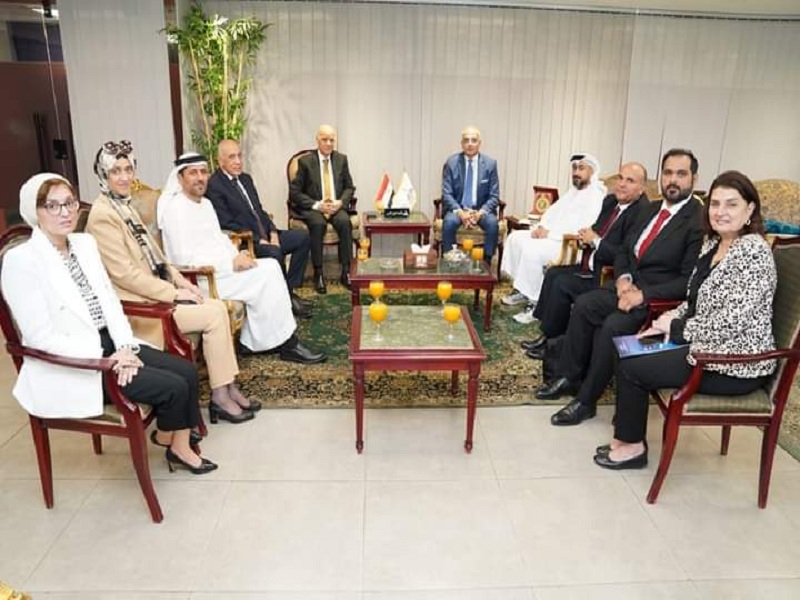 Signing a memorandum of understanding between Ain Shams University and the University of Sharjah in the United Arab Emirates to enhance cooperation
