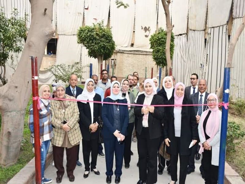 The Dean of the Faculty of Girls opens the faculty mosque after its renovation