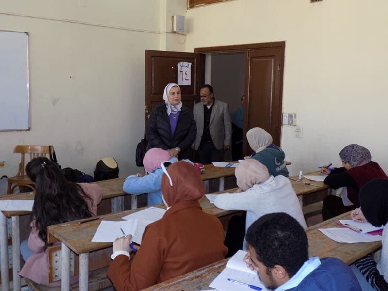 The Dean of the Faculty of Al-Alsun conducts an inspection tour for the mid-term exams of the academic year 2023/24