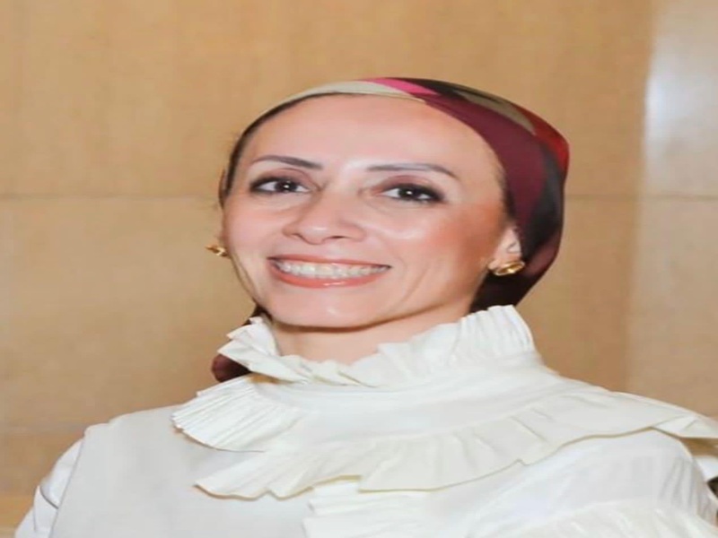 تجديد ندب الأستاذة الدكتورة آية يس مديرًا لمركز الذكاء الاصطناعي بالقطاع الطبي بجامعة عين شمس