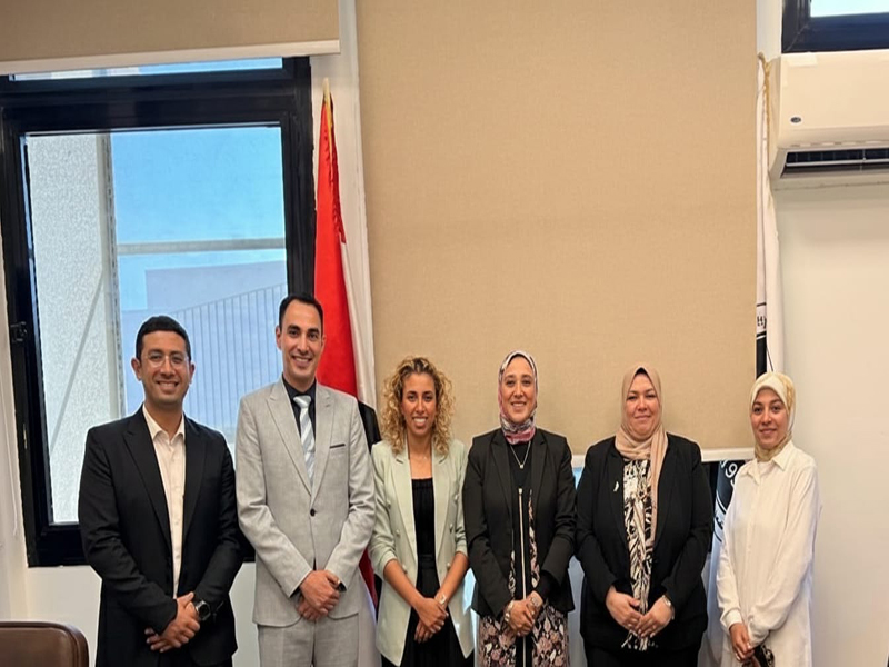 بحاسبات عين شمس  Huawei ICT Competition"  ندوة تعريفية حول " مسابقة هواوي السنوية